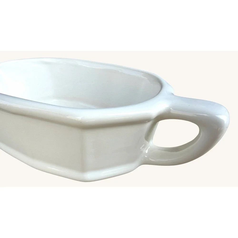 Vintage Pfaltzgraff Heritage White Gravy Boat & Underplate USA Ceramic 2 Piece